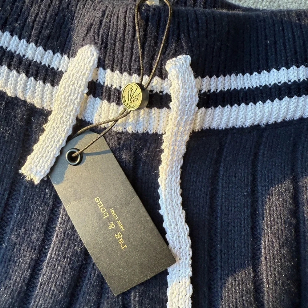 Rag & Bone Dark Blue‎ and White Knit Shorts - Picture 3 of 7